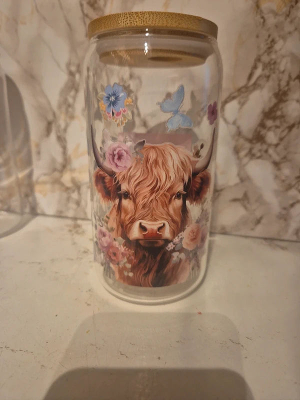 Highland cow glass tumbler